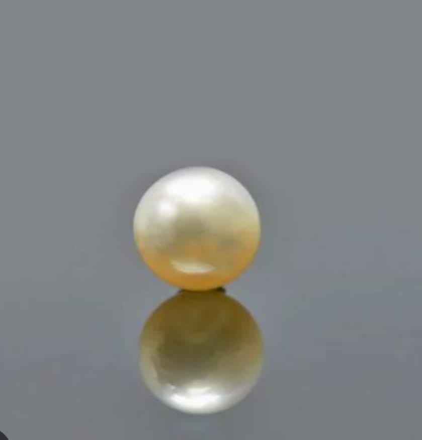Natural Pearl (Moti)