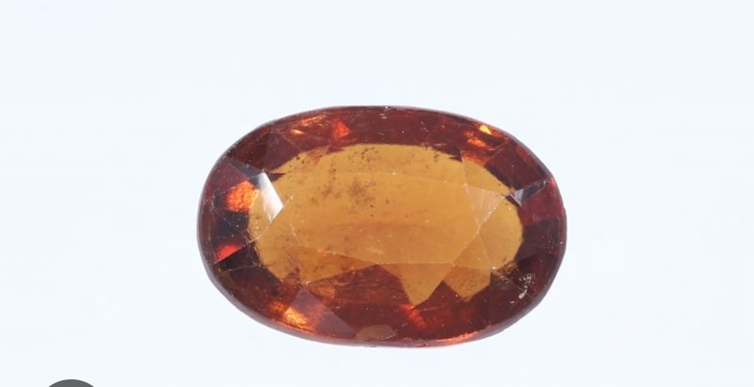 Hessonite (Gomed)